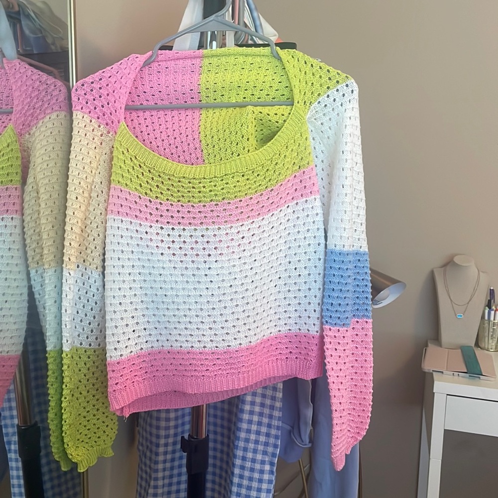 Boutique knit top